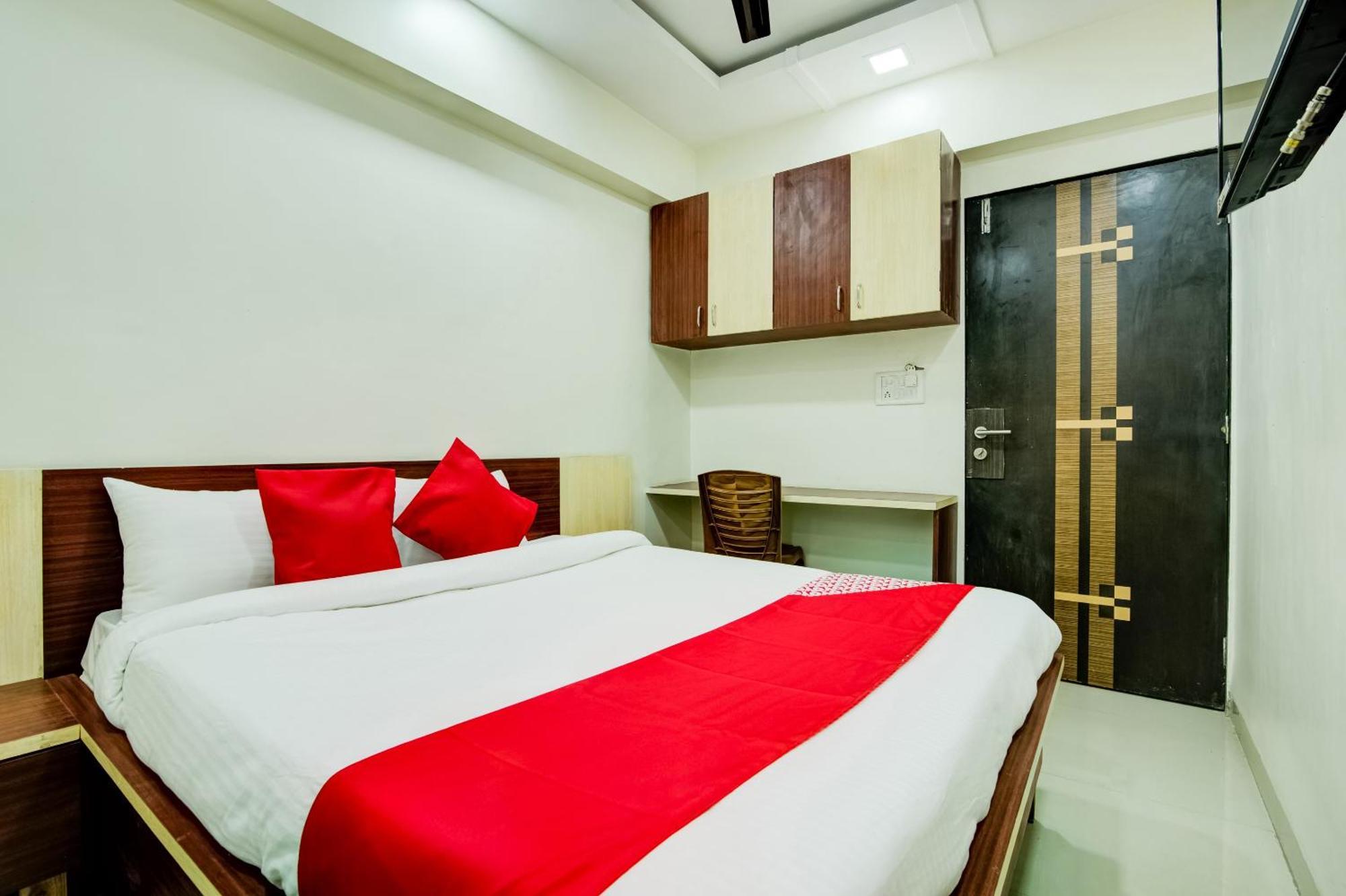 Hotel O Kunal Palace Navi Mumbai Exteriör bild